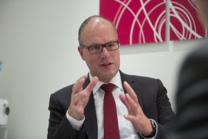 Siemens-Manager Dr. Jürgen Brandes über Digitalisierung in der Prozessindustrie