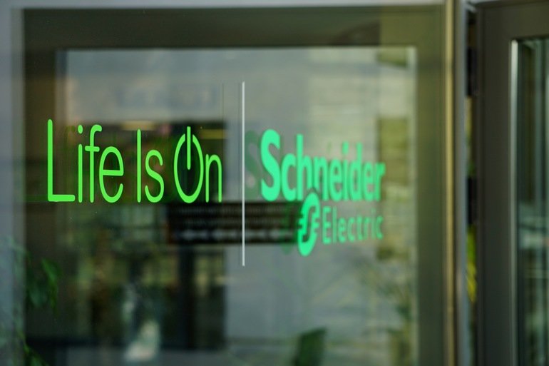 DACH-Zone: Schneider Electric strukturiert sich neu