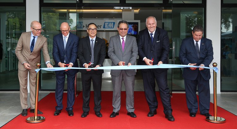 Endress+Hauser eröffnet neues Gebäude in Malaysia